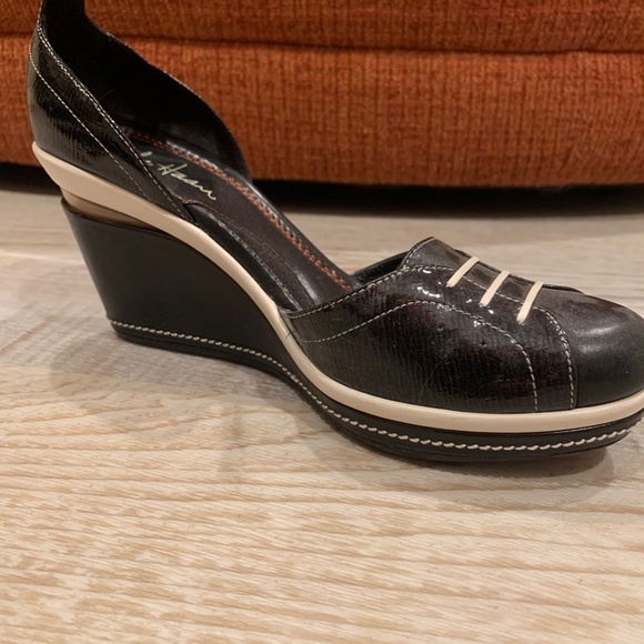 Cole Haan size 8B - Picture 1 of 9